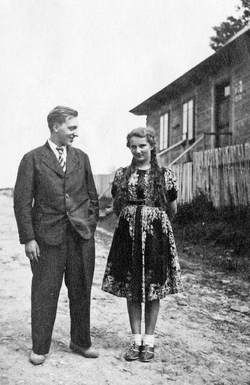 Wacława Materek i Jerzy Kolendo, Michniów, 1943 r. [ze zbiorów Mauzoleum w Michniowie]