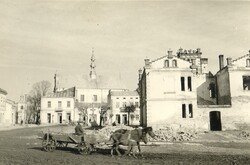 Fotografia Radymno –ruiny ratusza k.Przemyśla , który spłonął we wrześniu 1939 r